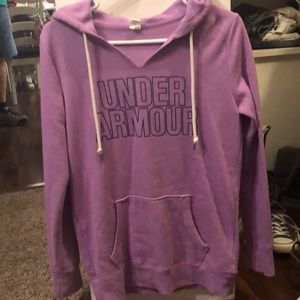 Under armour sweatshirt
